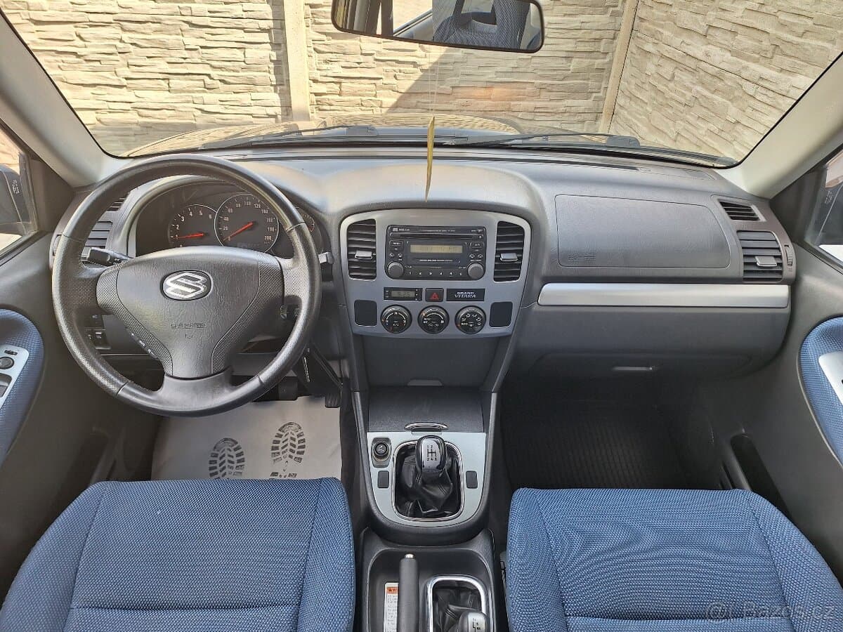 2004 Suzuki GRAND - 11