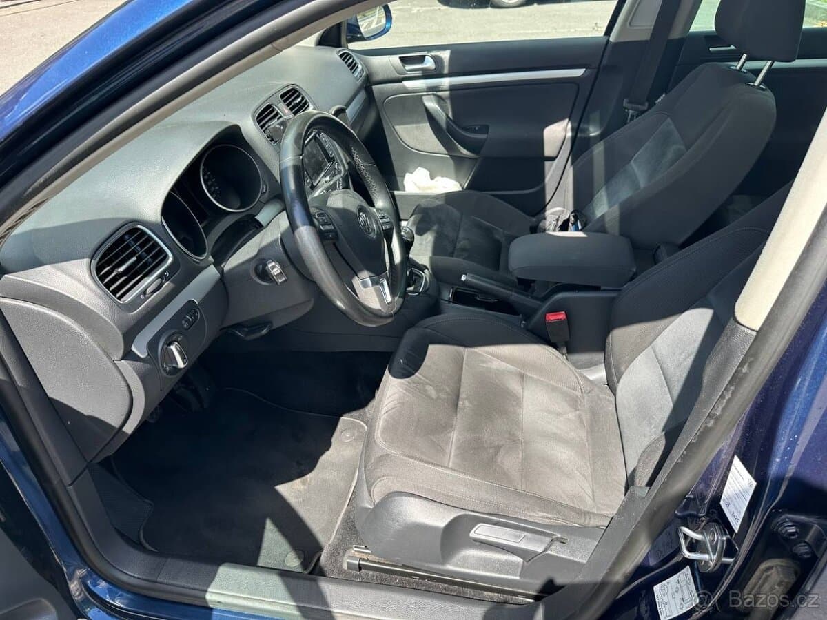 2013 Volkswagen GOLF - 11