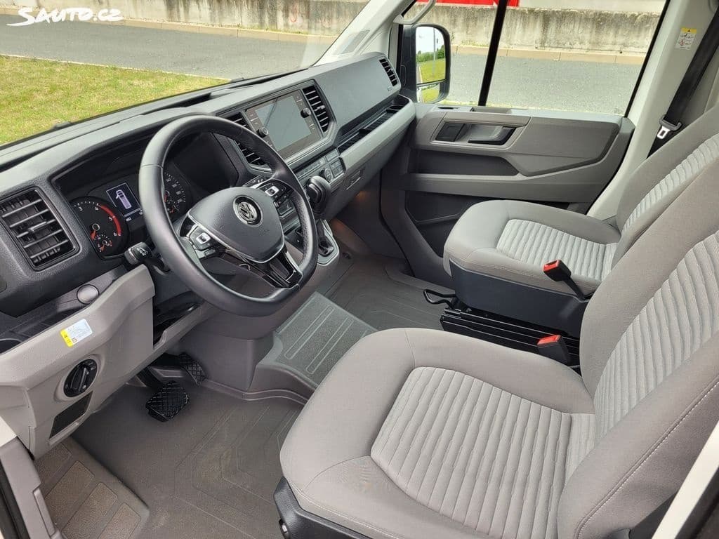 2023 Volkswagen GOLF - 11