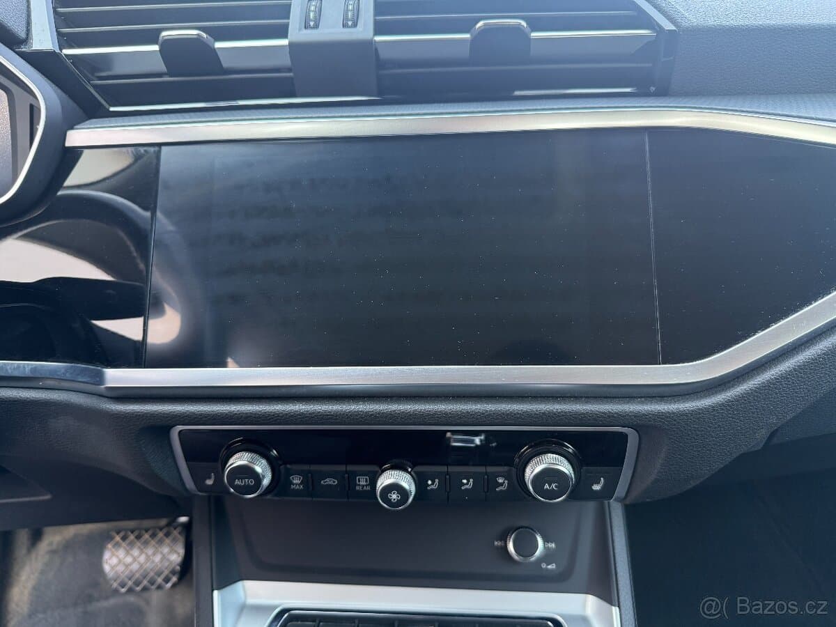 2019 Audi Q3 - 11