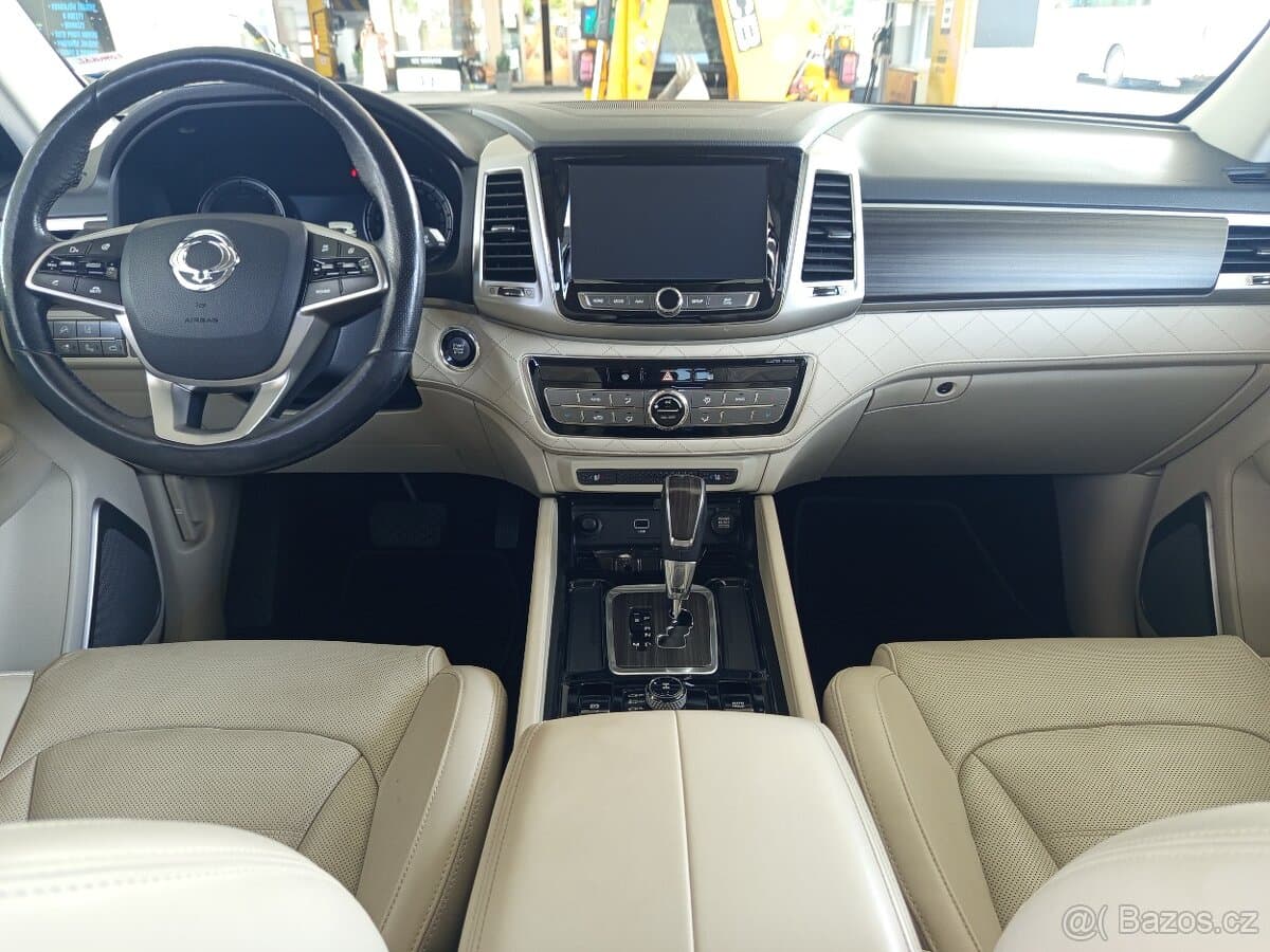 2018 SsangYong REXTON - 11