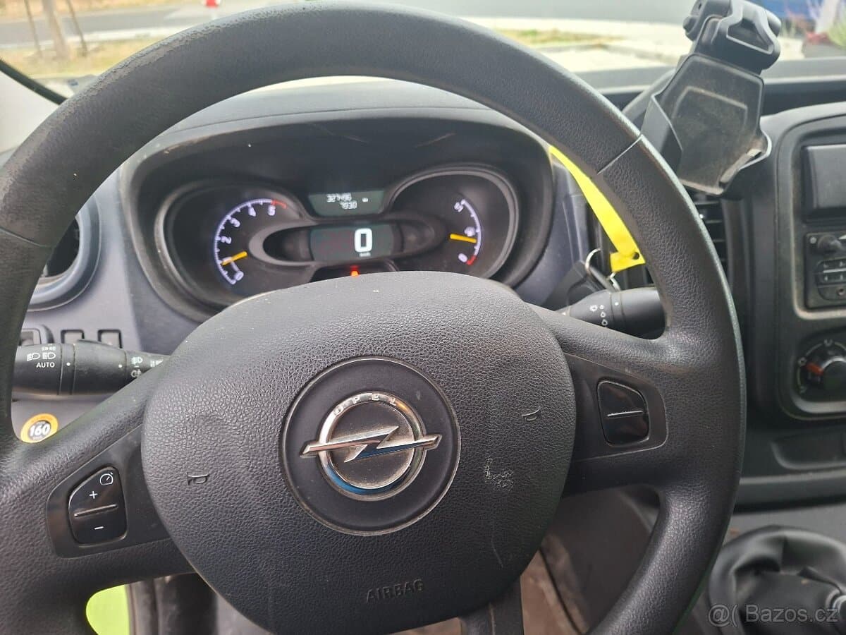 2015 Opel VIVARO - 11