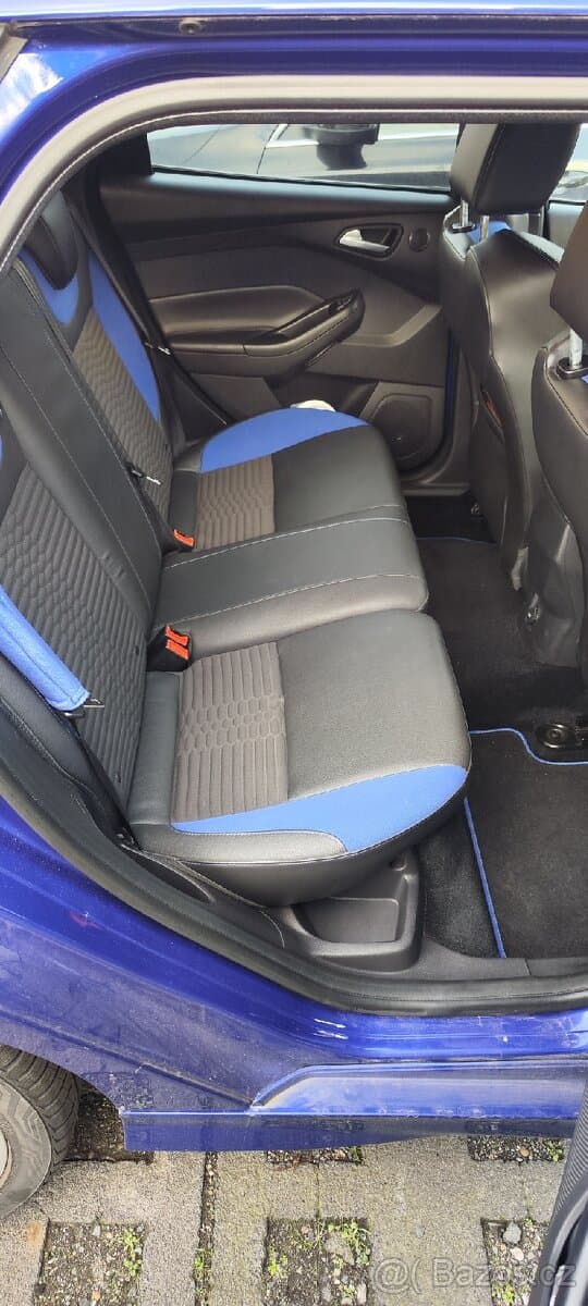 2013 Ford FOCUS - 11