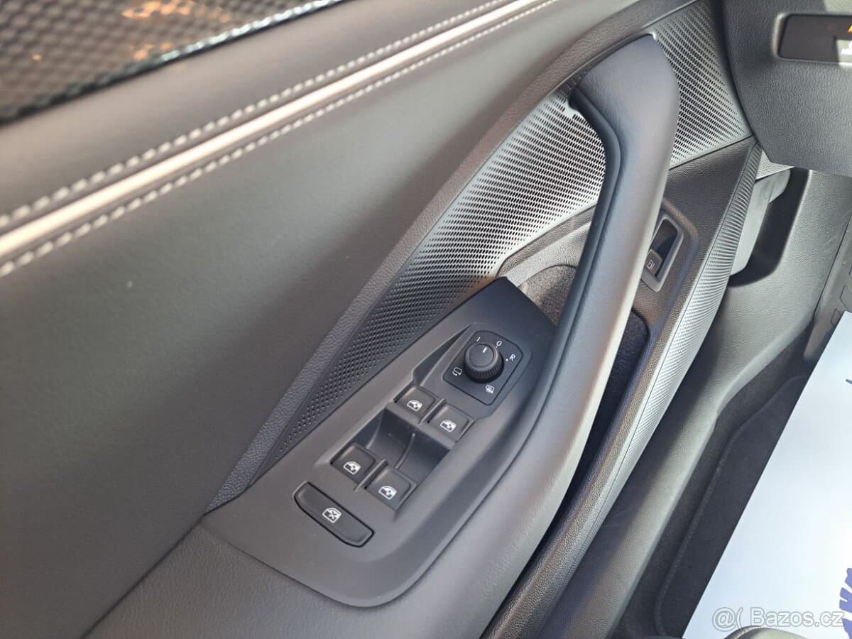 Volkswagen PASSAT - 11