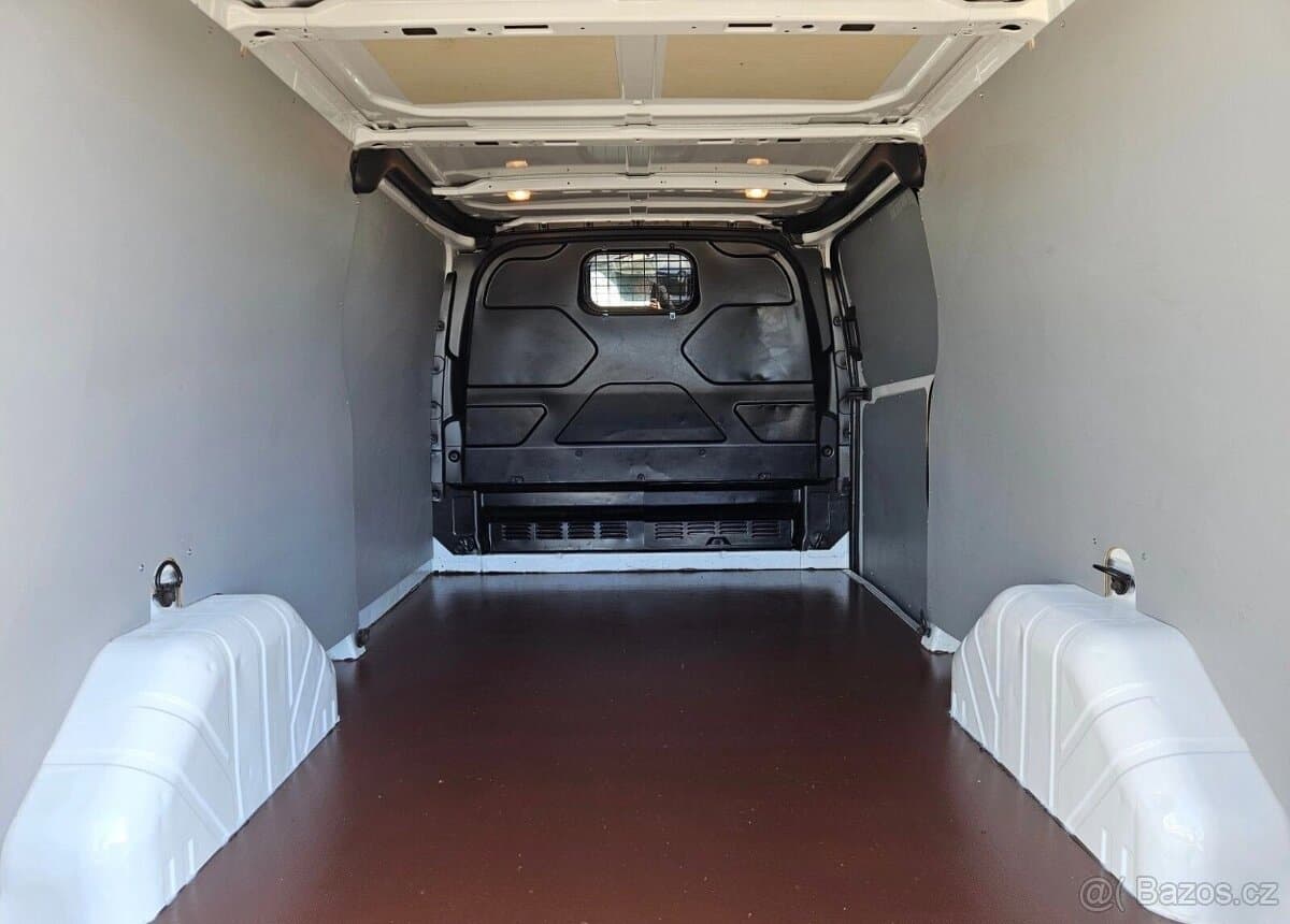 2020 Ford TRANSIT - 11