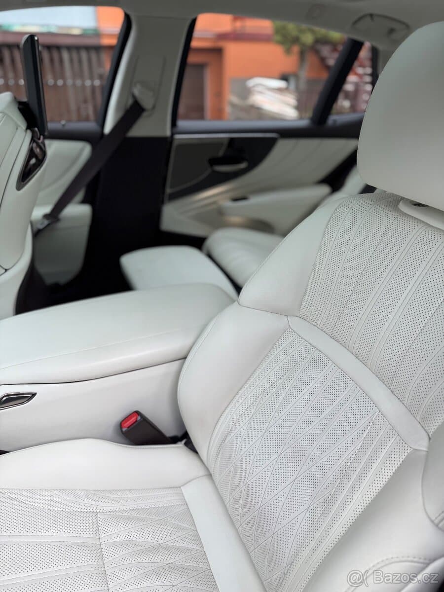 2019 Lexus LS - 11