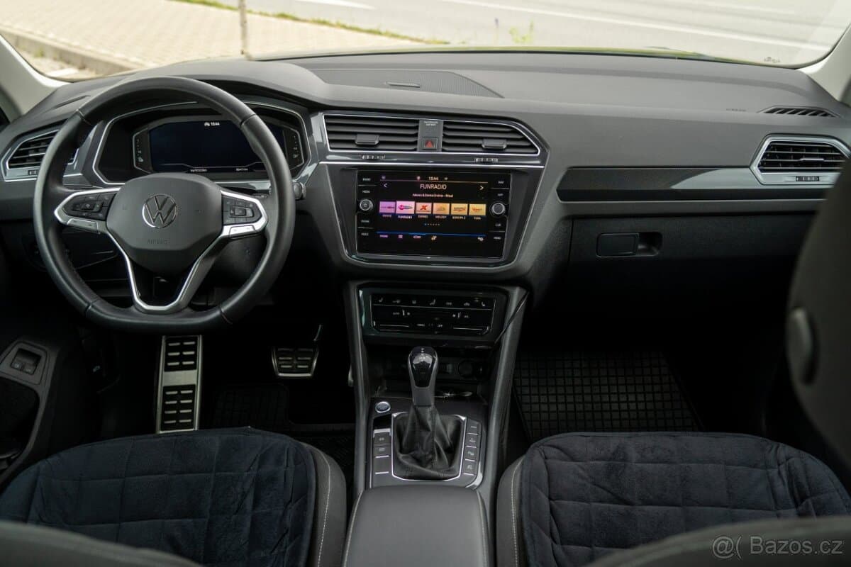 2022 Volkswagen TIGUAN - 11