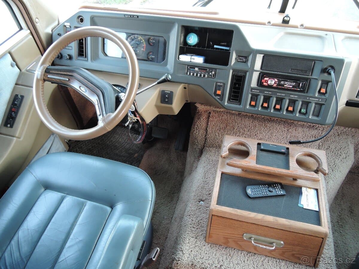 1990 Ford OSTATNÍ - 11