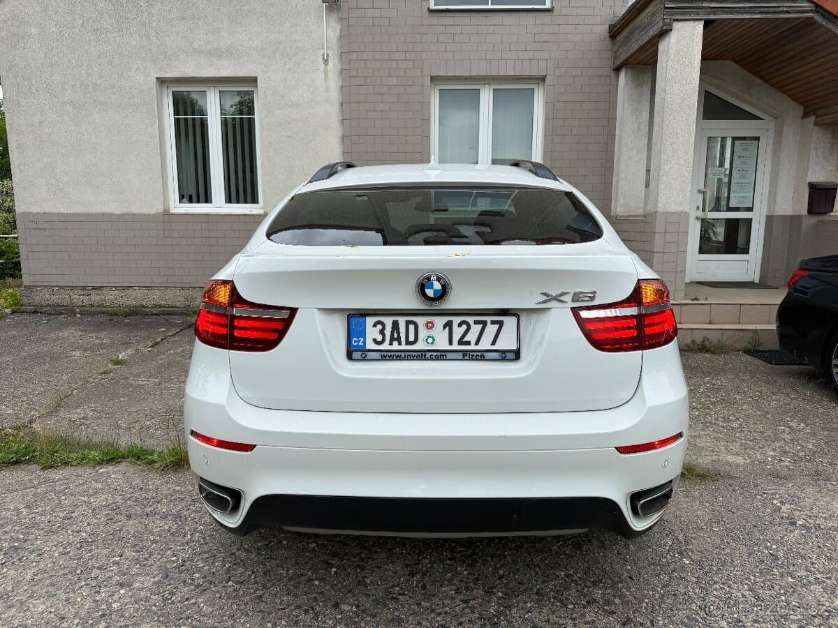 BMW X6 - 11