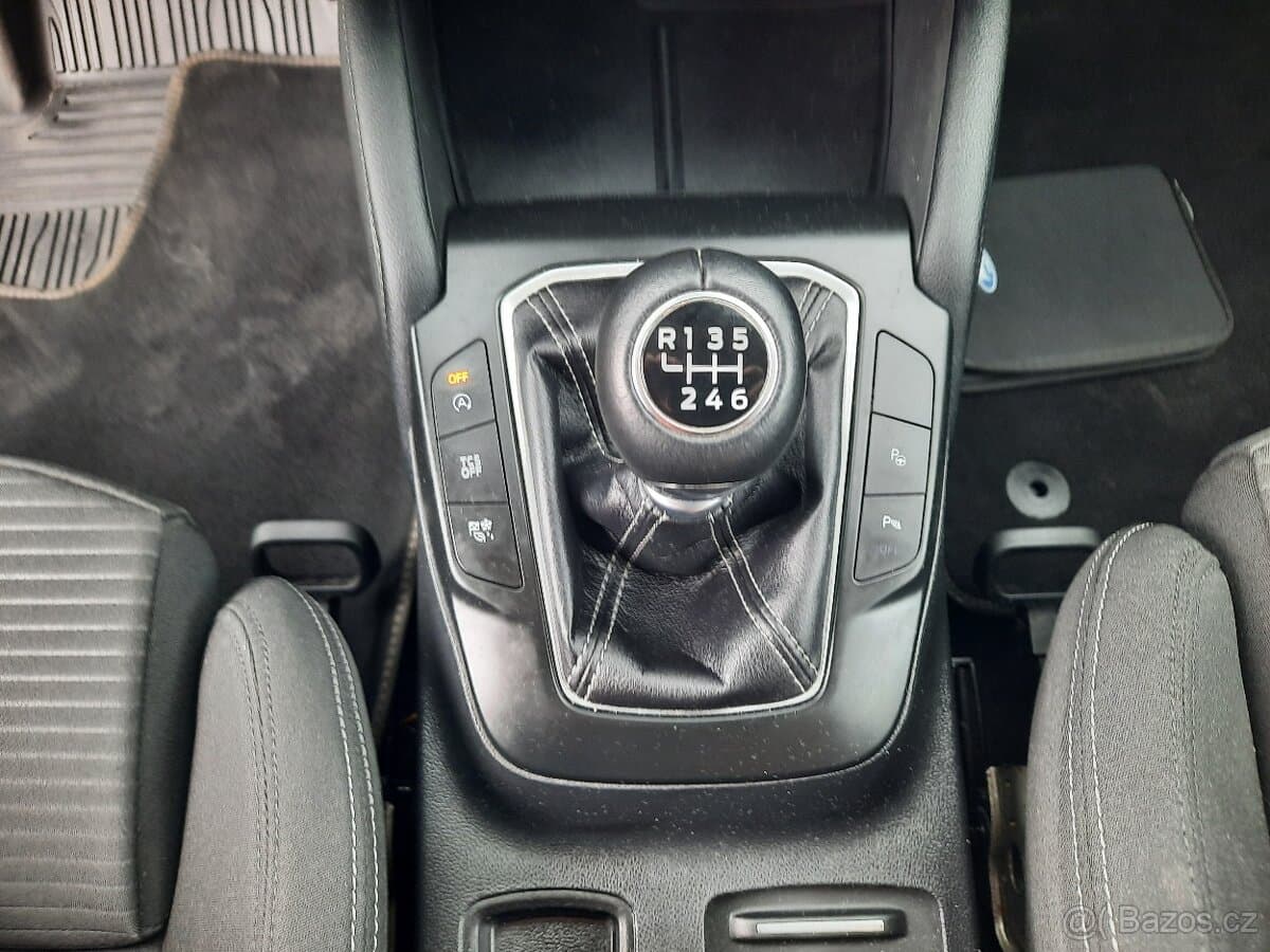 2019 Ford FOCUS - 11