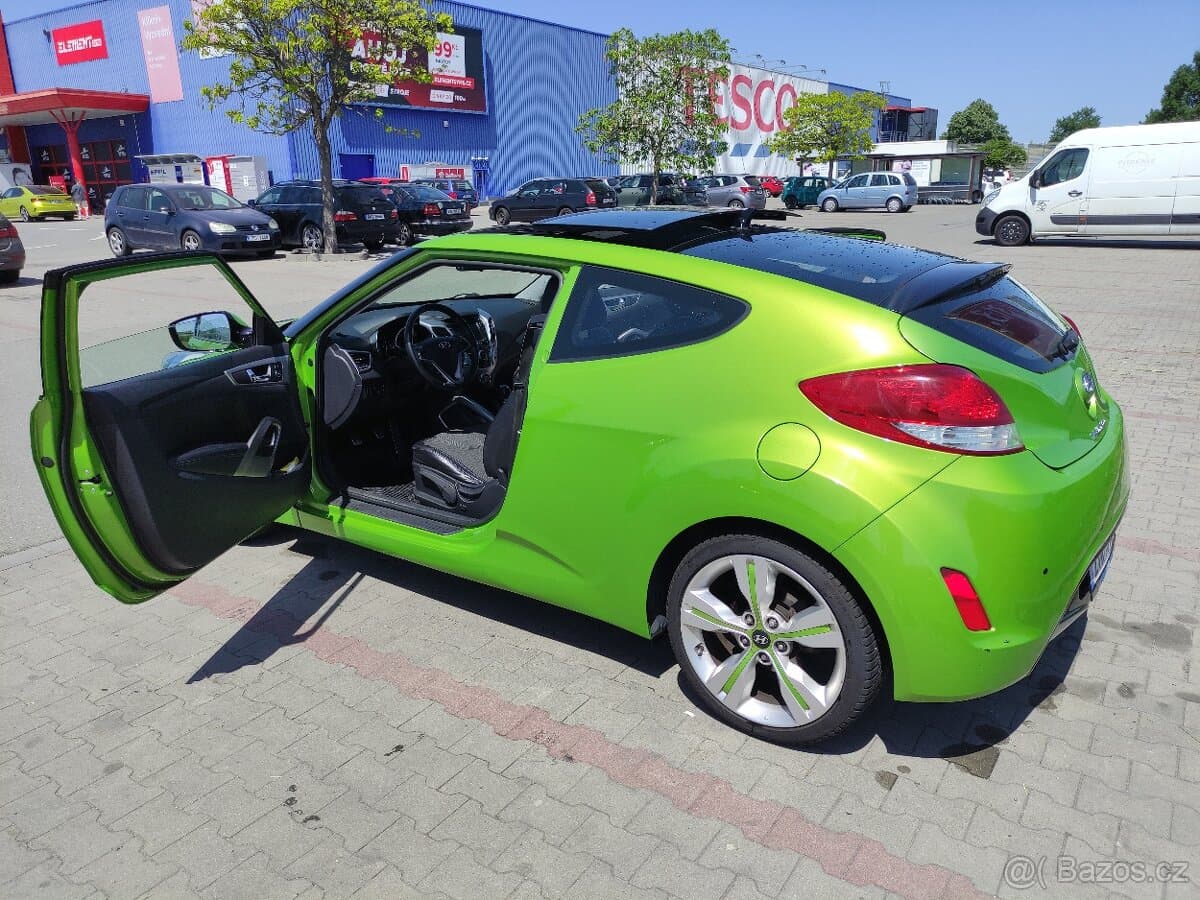 2011 Hyundai VELOSTER - 11