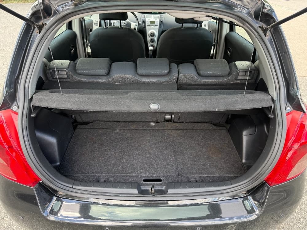 2008 Toyota YARIS - 11