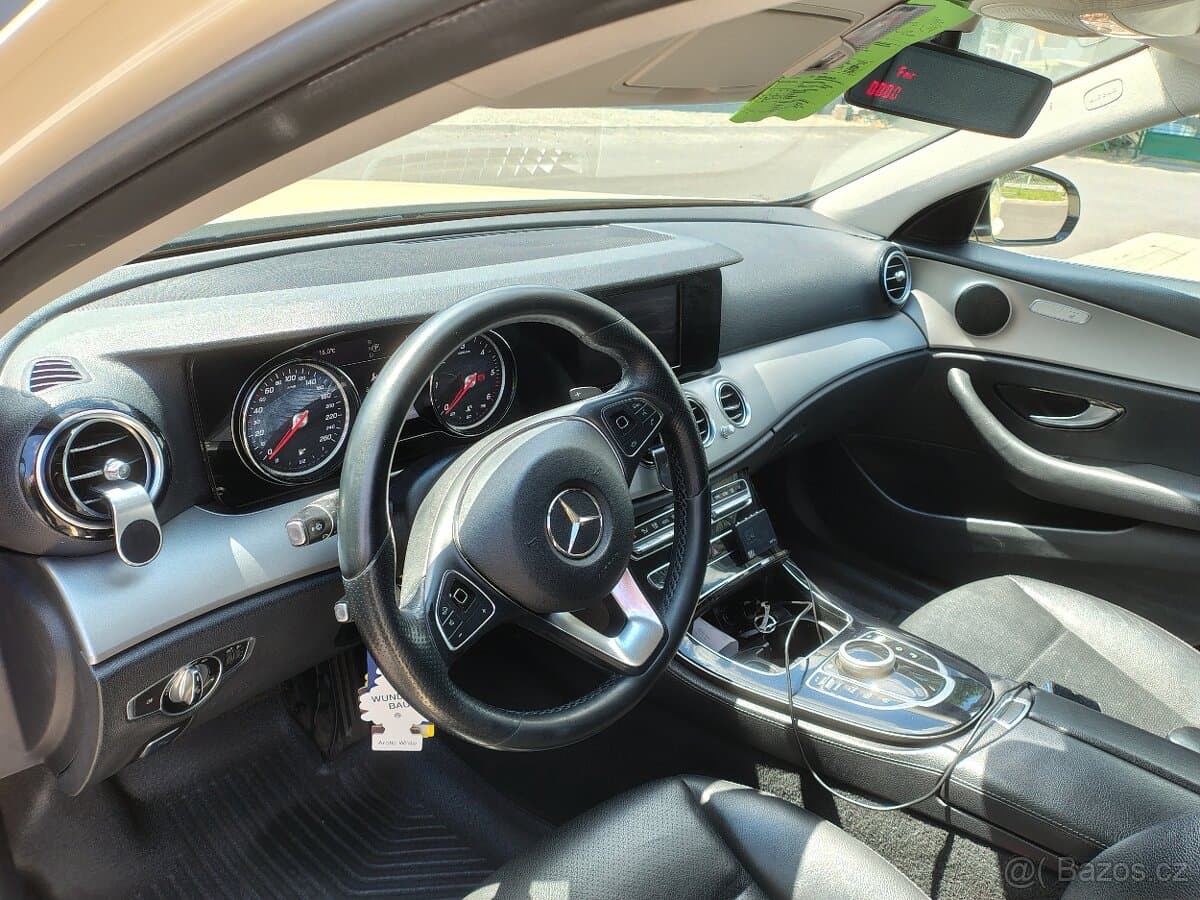 2018 Mercedes-Benz OSTATNÍ - 11