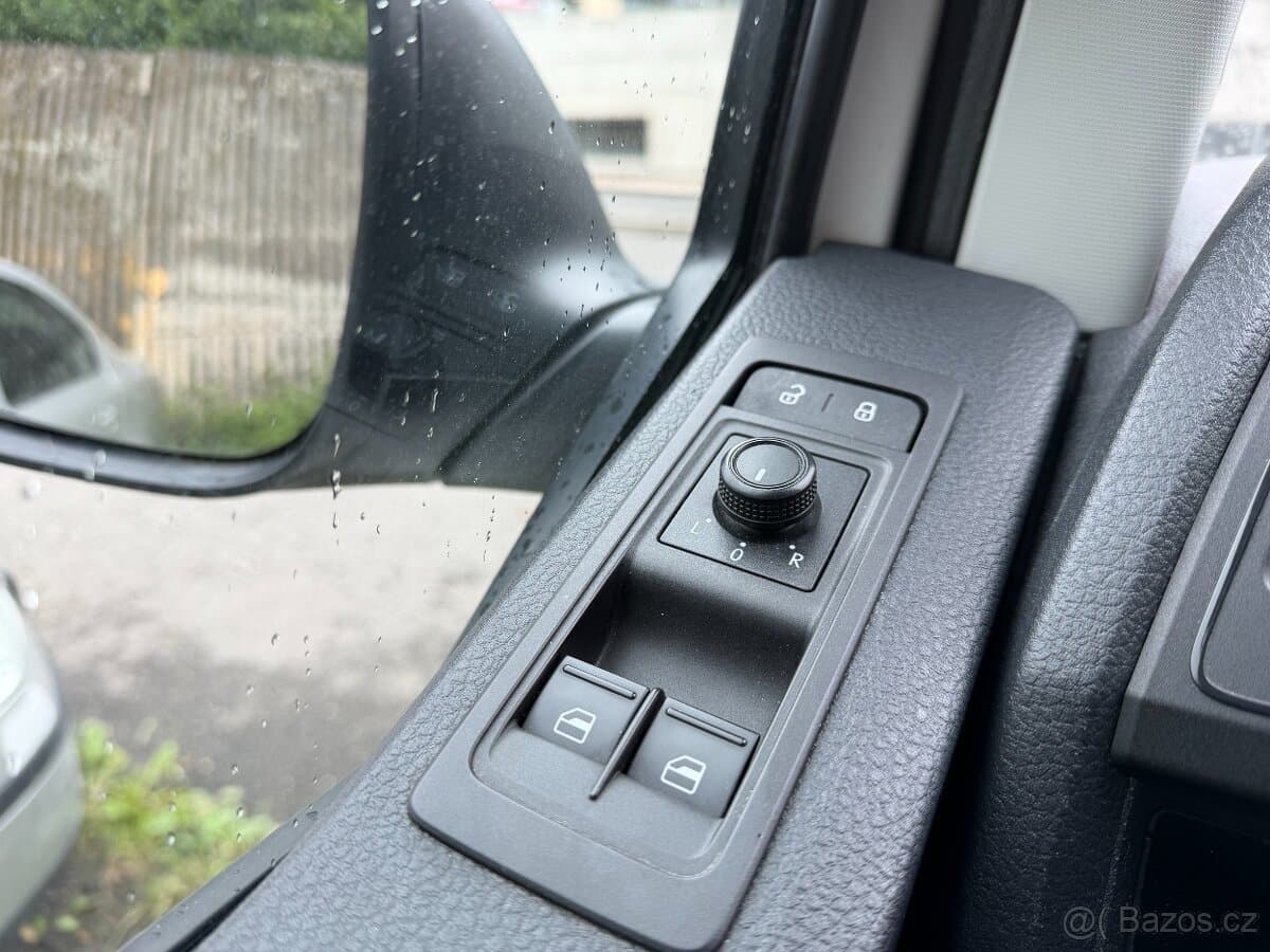 2019 Volkswagen TRANSPORTER - 11