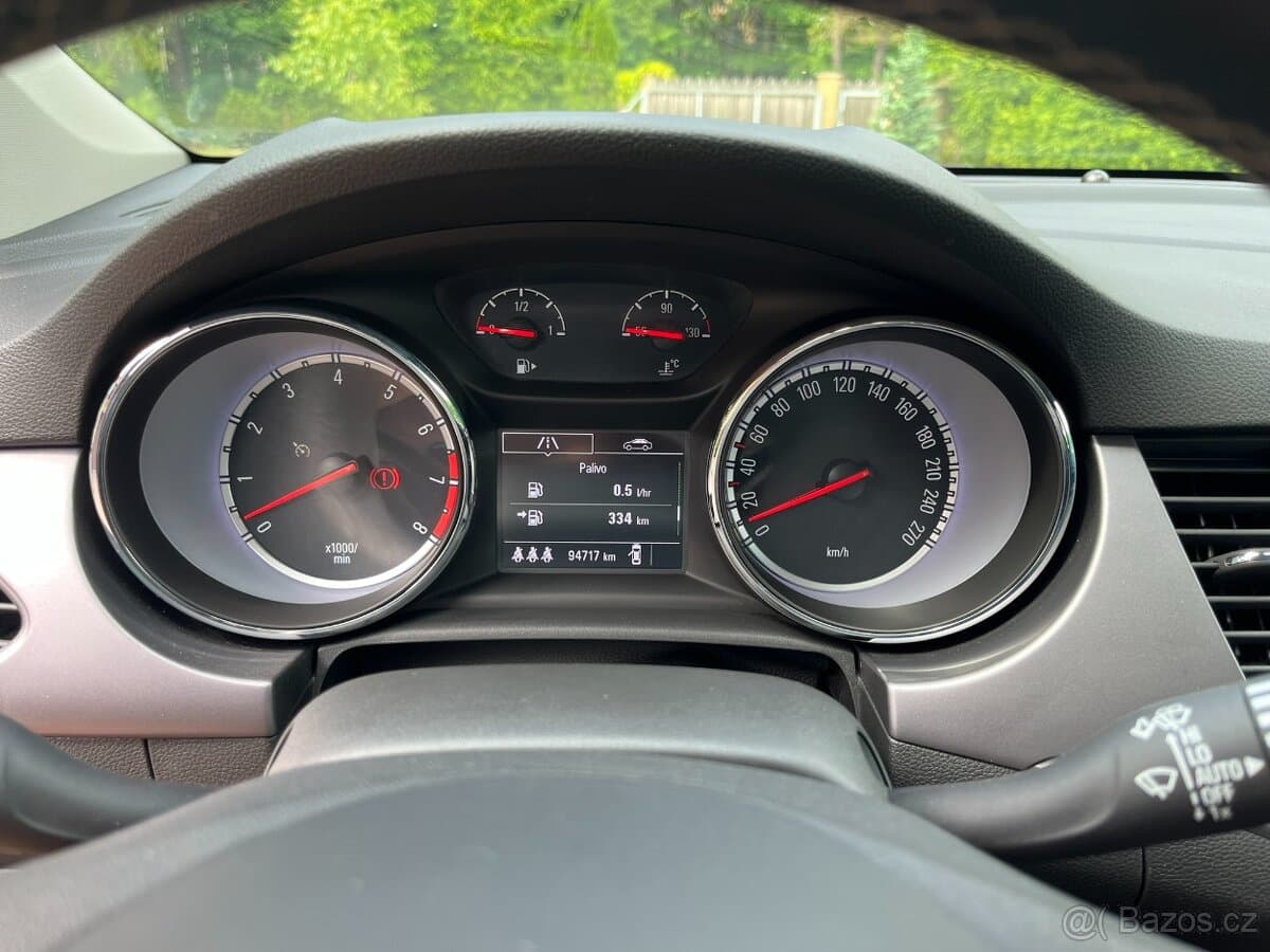 2016 Opel ASTRA - 11