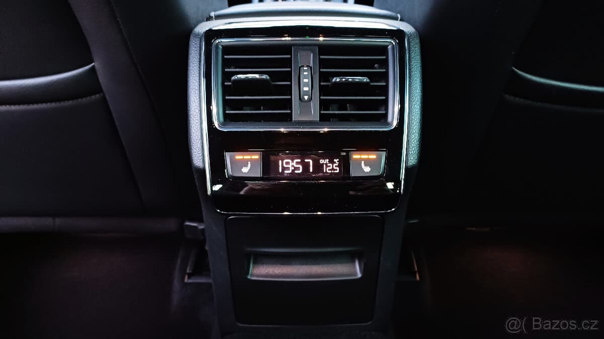 2018 Škoda SUPERB - 11