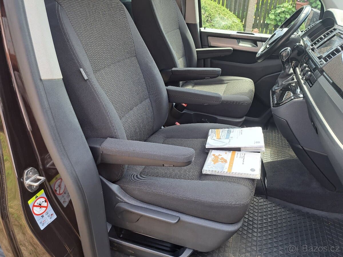 2017 Volkswagen MULTIVAN - 11
