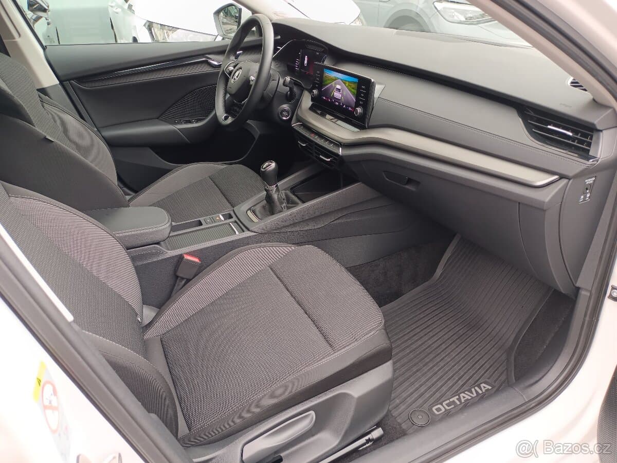 2022 Škoda OCTAVIA - 11