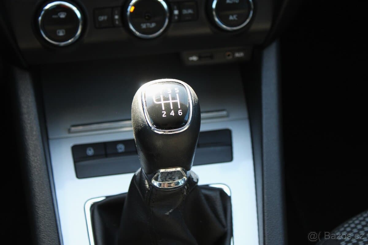 2014 Škoda OCTAVIA - 11