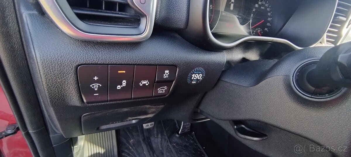 Kia SPORTAGE - 11