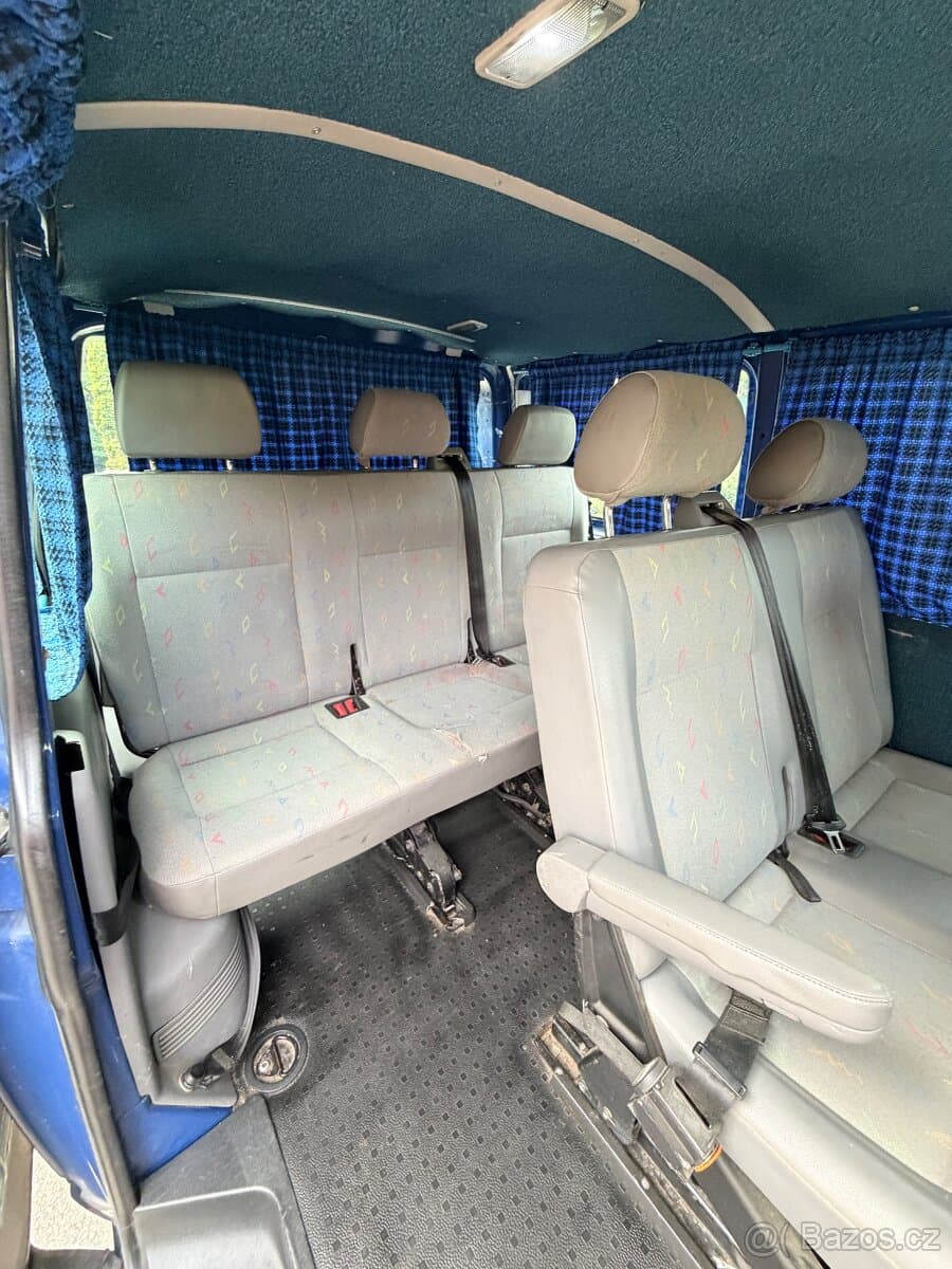 2005 Volkswagen TRANSPORTER - 11