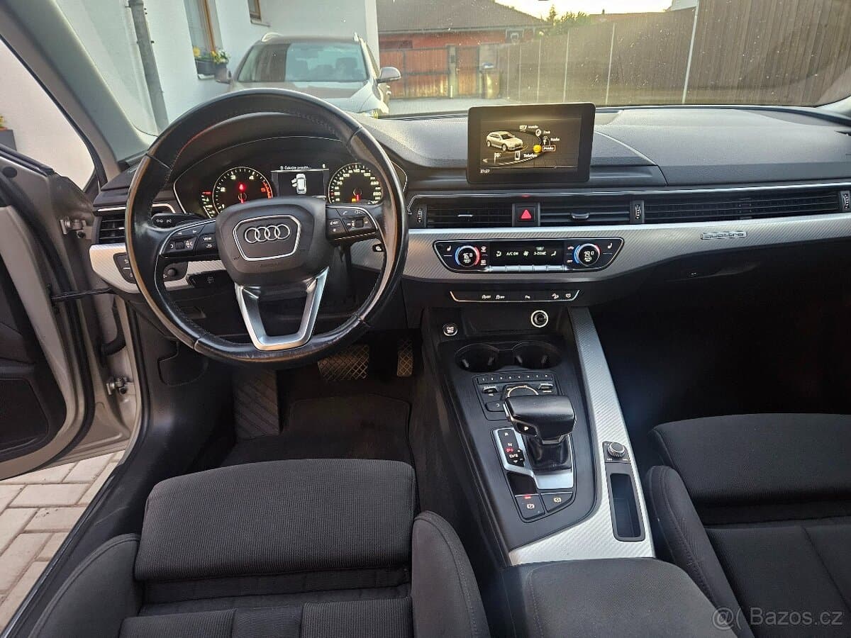 2017 Audi A4 - 11