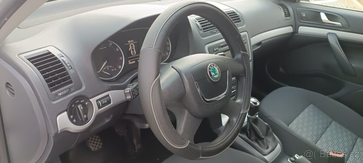 2012 Škoda OCTAVIA - 11