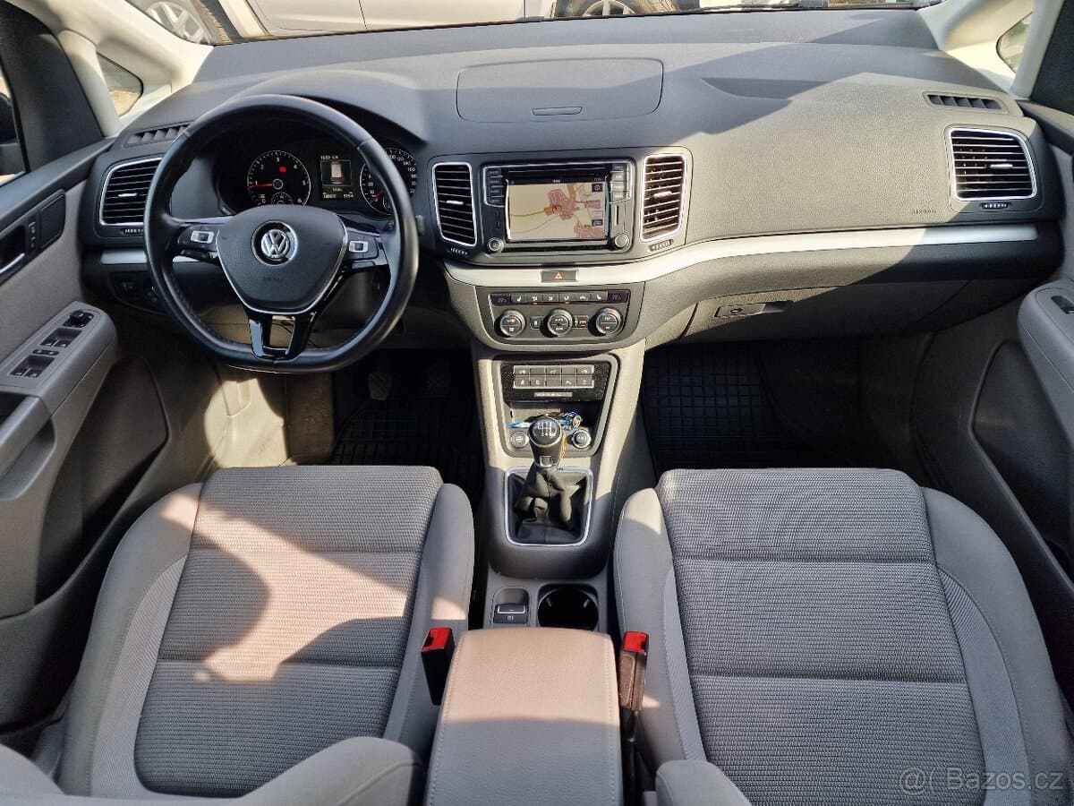 2015 Volkswagen SHARAN - 11