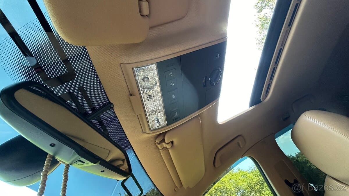 2008 Porsche CAYENNE - 11