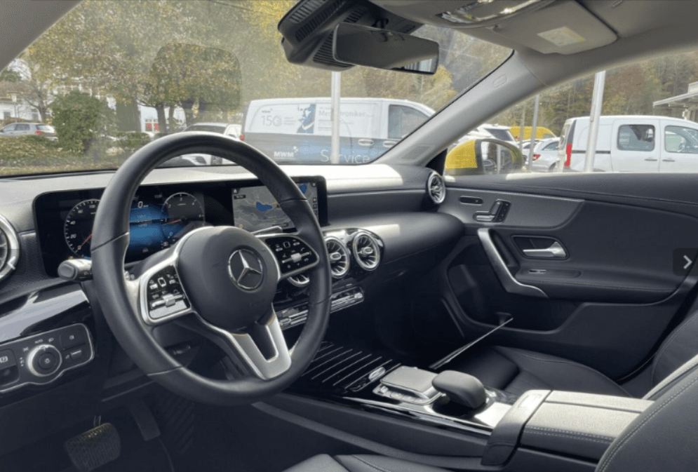2020 Mercedes-Benz OSTATNÍ - 11