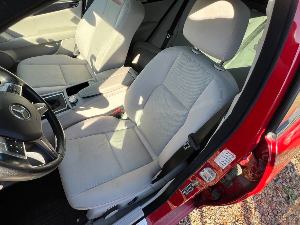 2012 Mercedes-Benz OSTATNÍ - 11