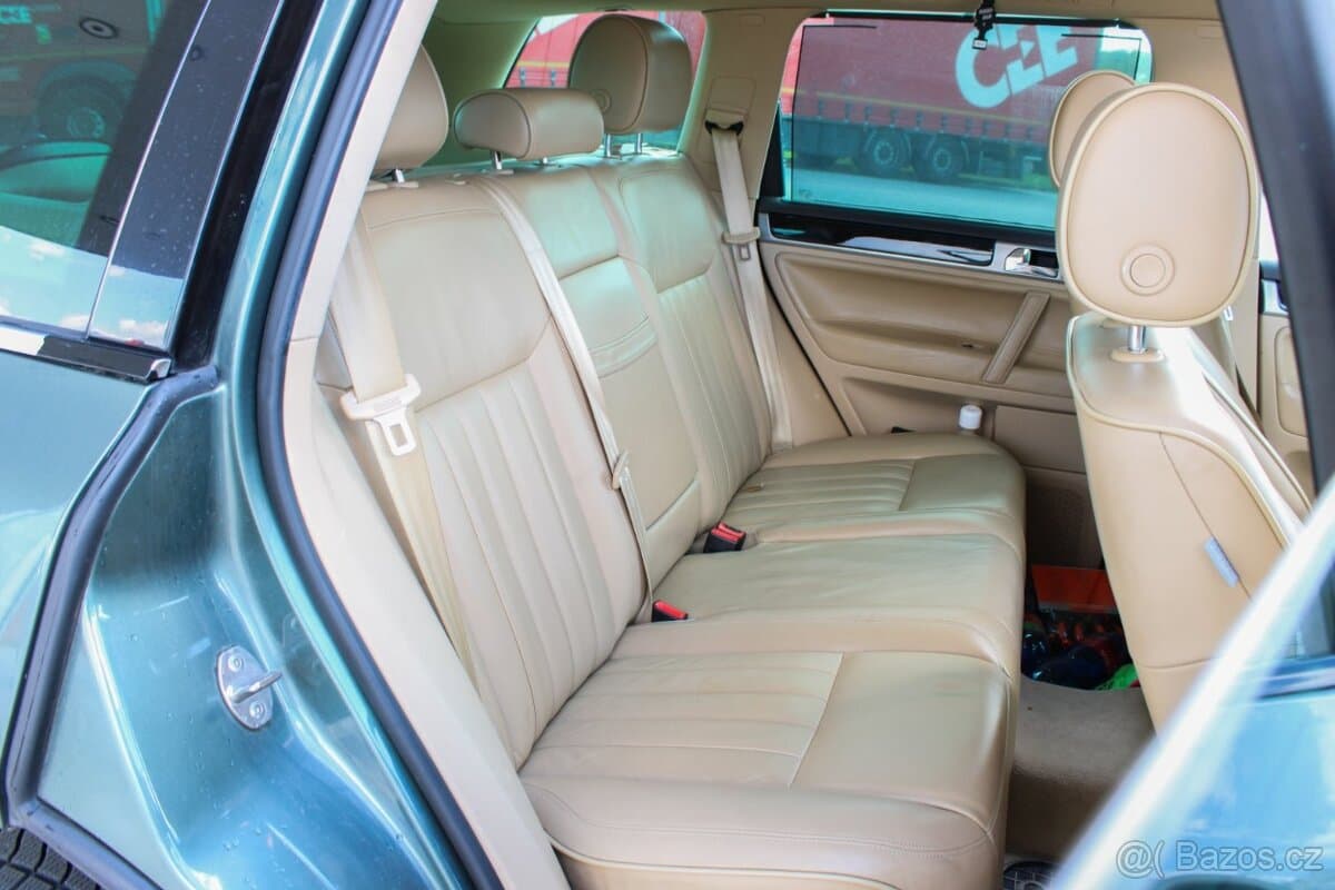 2008 Volkswagen TOUAREG - 11