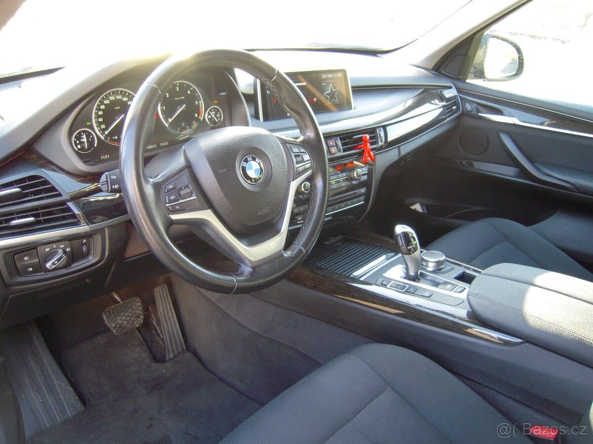 2018 BMW X5 - 11