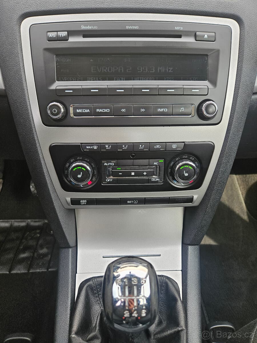 2010 Škoda OCTAVIA - 11