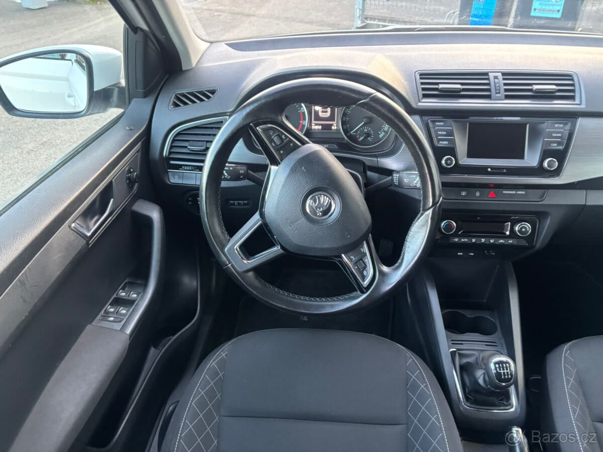 2016 Škoda FABIA - 11