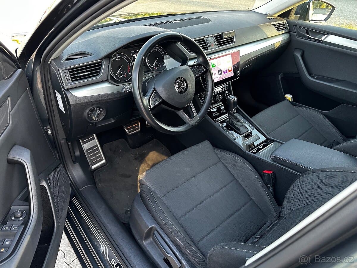2019 Škoda SUPERB - 11