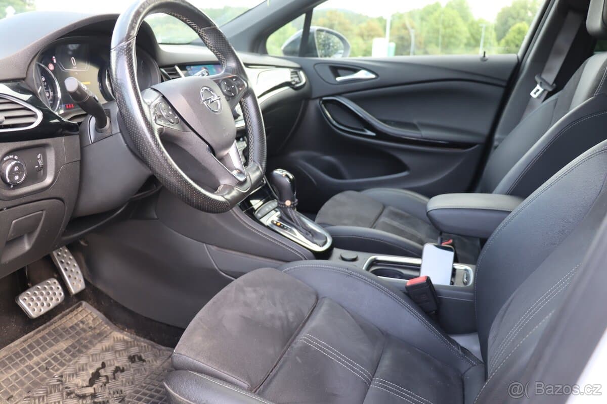 2021 Opel ASTRA - 11