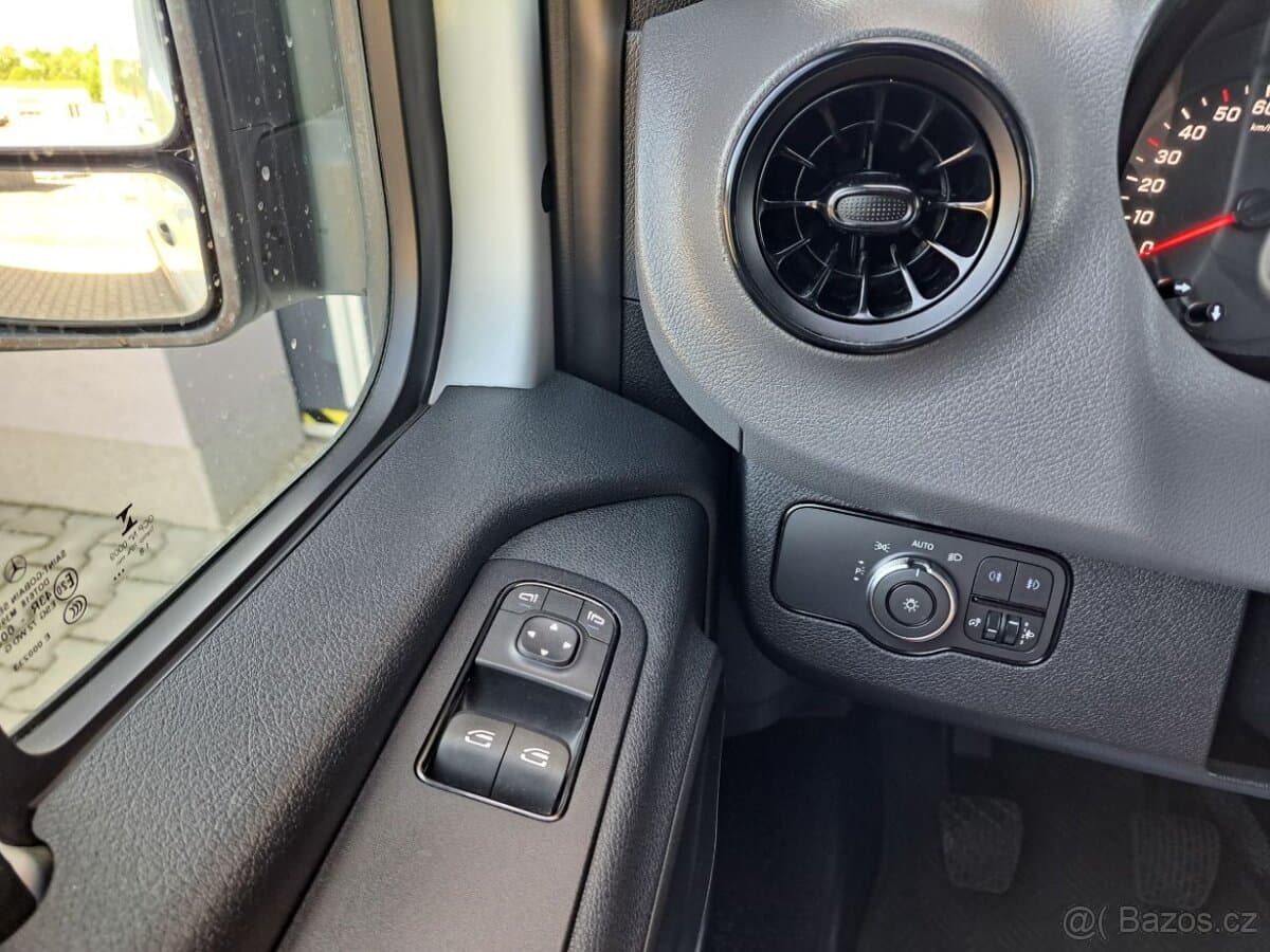2019 Mercedes-Benz SPRINTER - 11