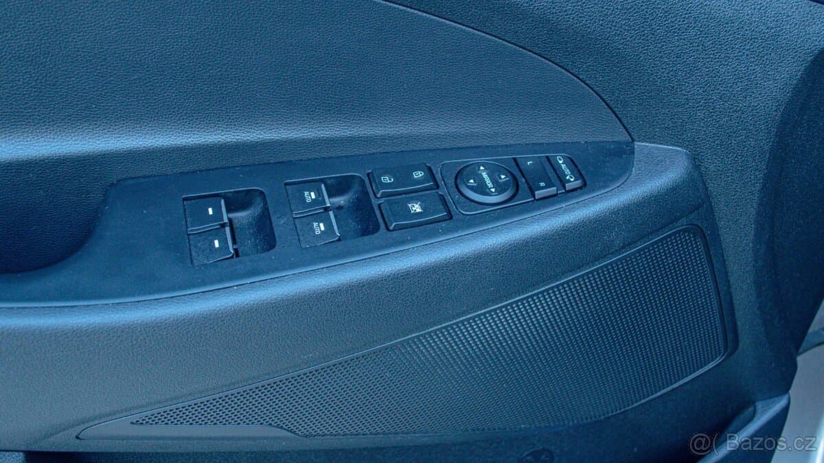 2019 Hyundai TUCSON - 11