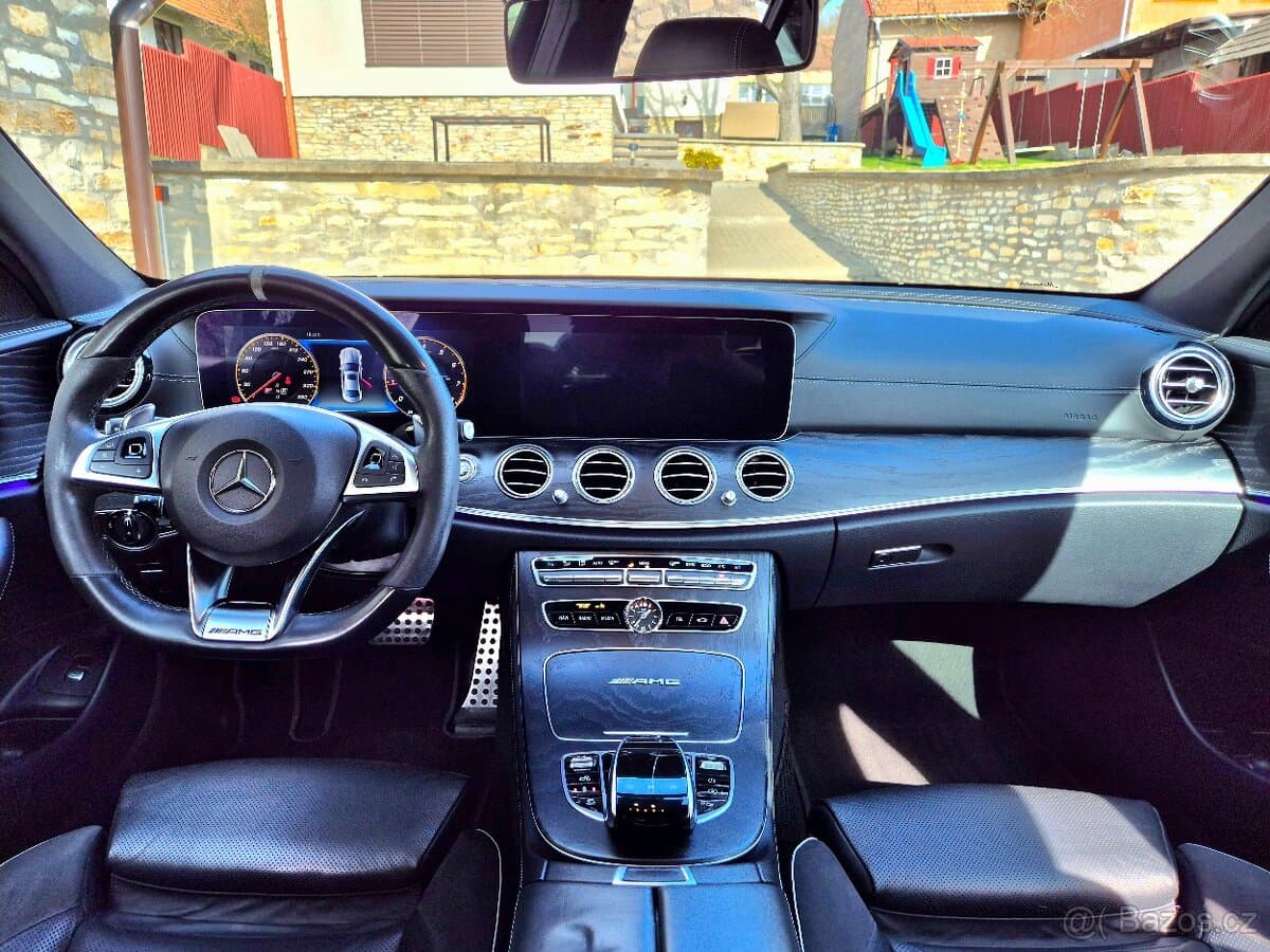 2018 Mercedes-Benz OSTATNÍ - 11