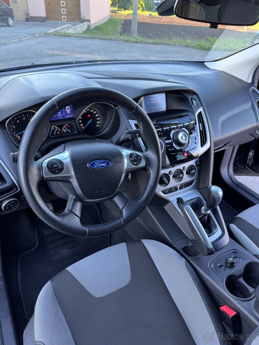 2013 Ford FOCUS - 11
