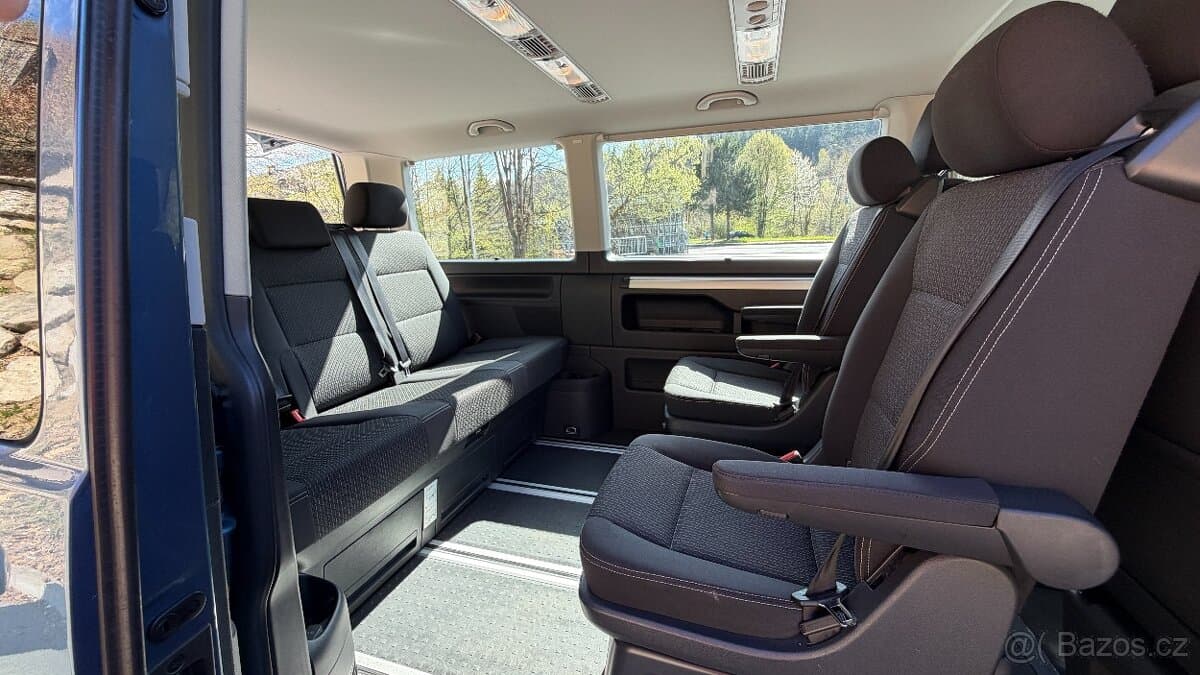 2018 Volkswagen MULTIVAN - 11