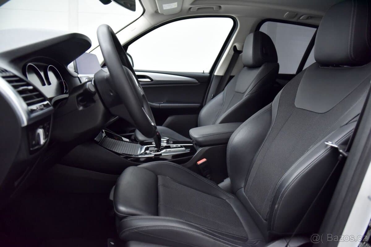 2021 BMW X3 - 11