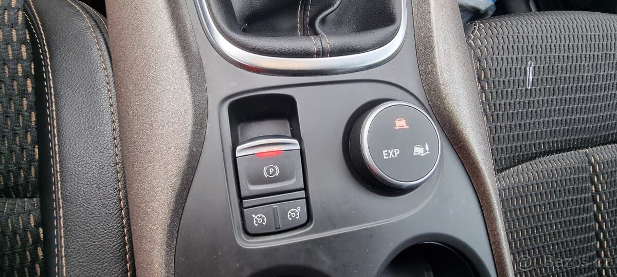 2016 Renault KADJAR - 11