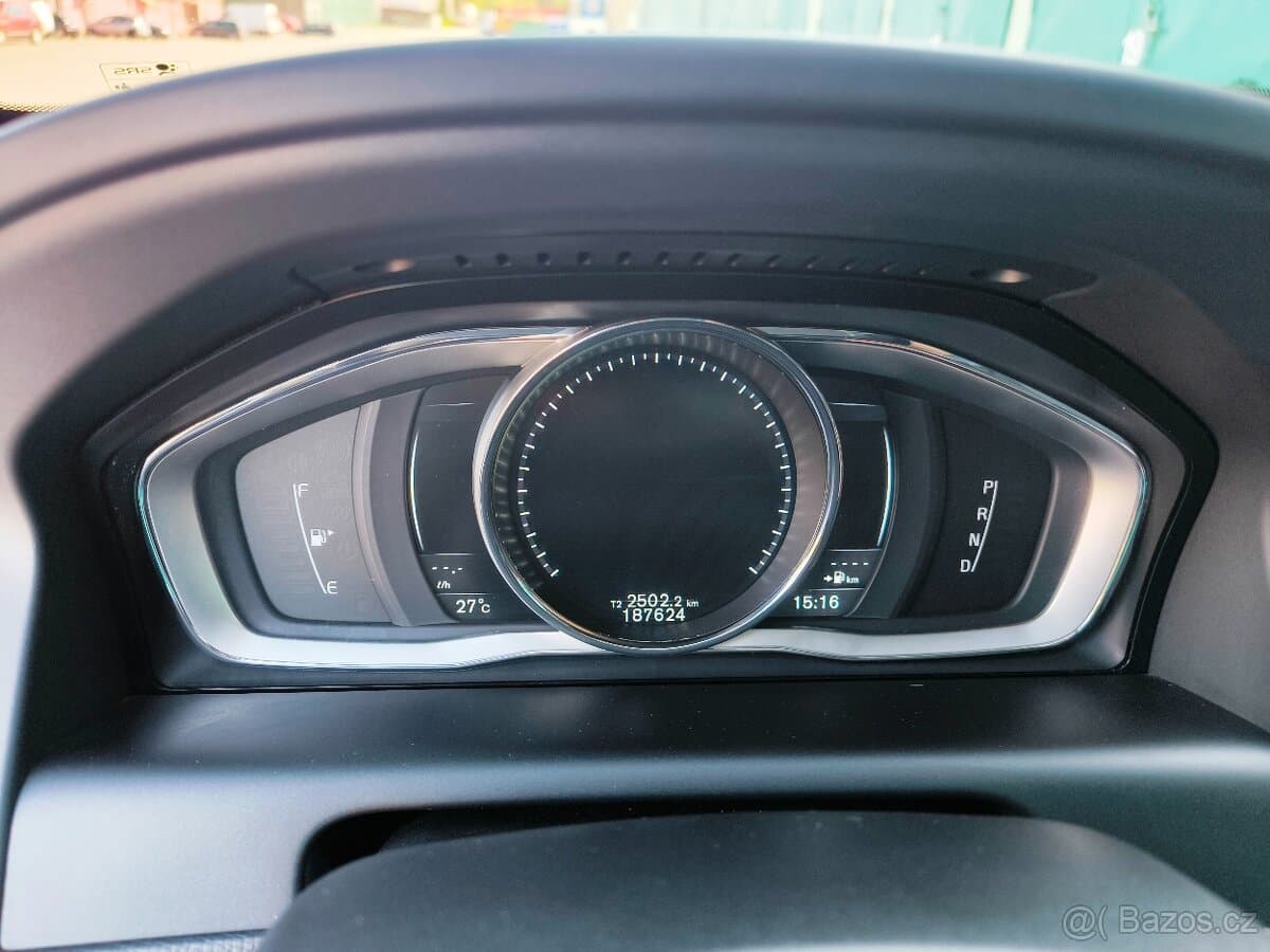 2014 Volvo XC60 - 11