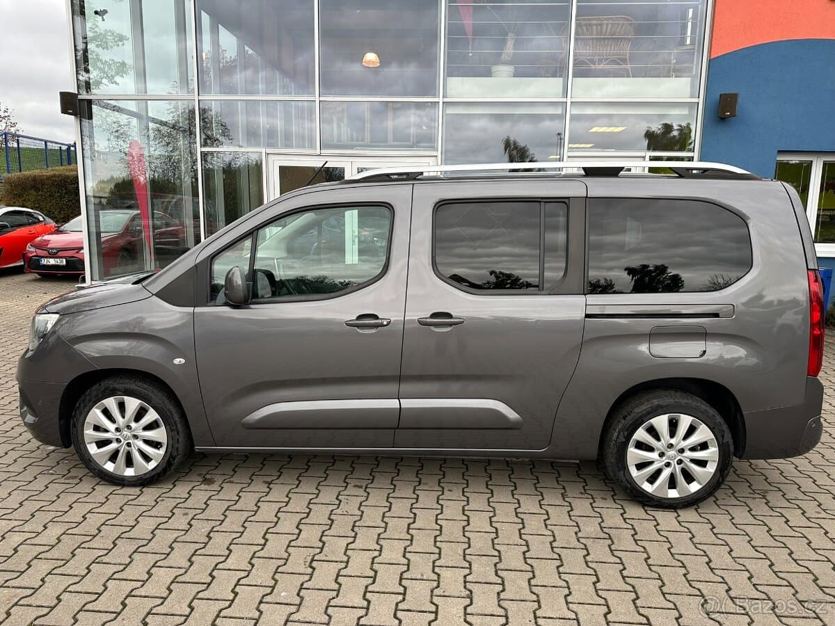 2019 Opel COMBO - 11