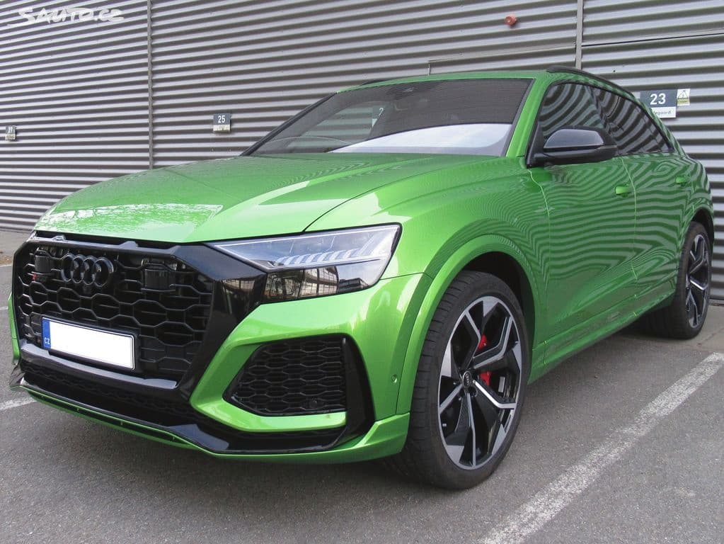 2022 Audi RS Q8 - 11