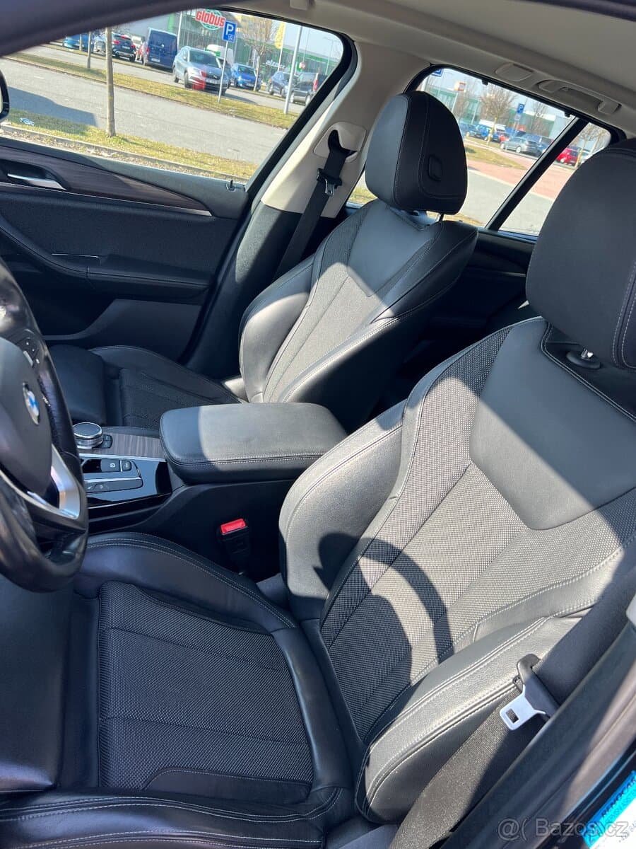 2018 BMW X3 - 11