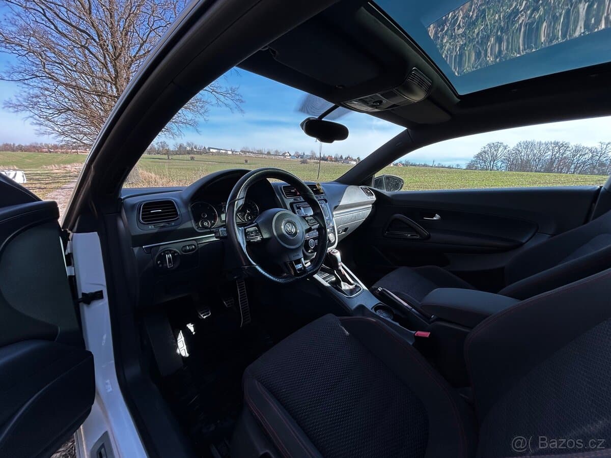 2013 Volkswagen SCIROCCO - 11