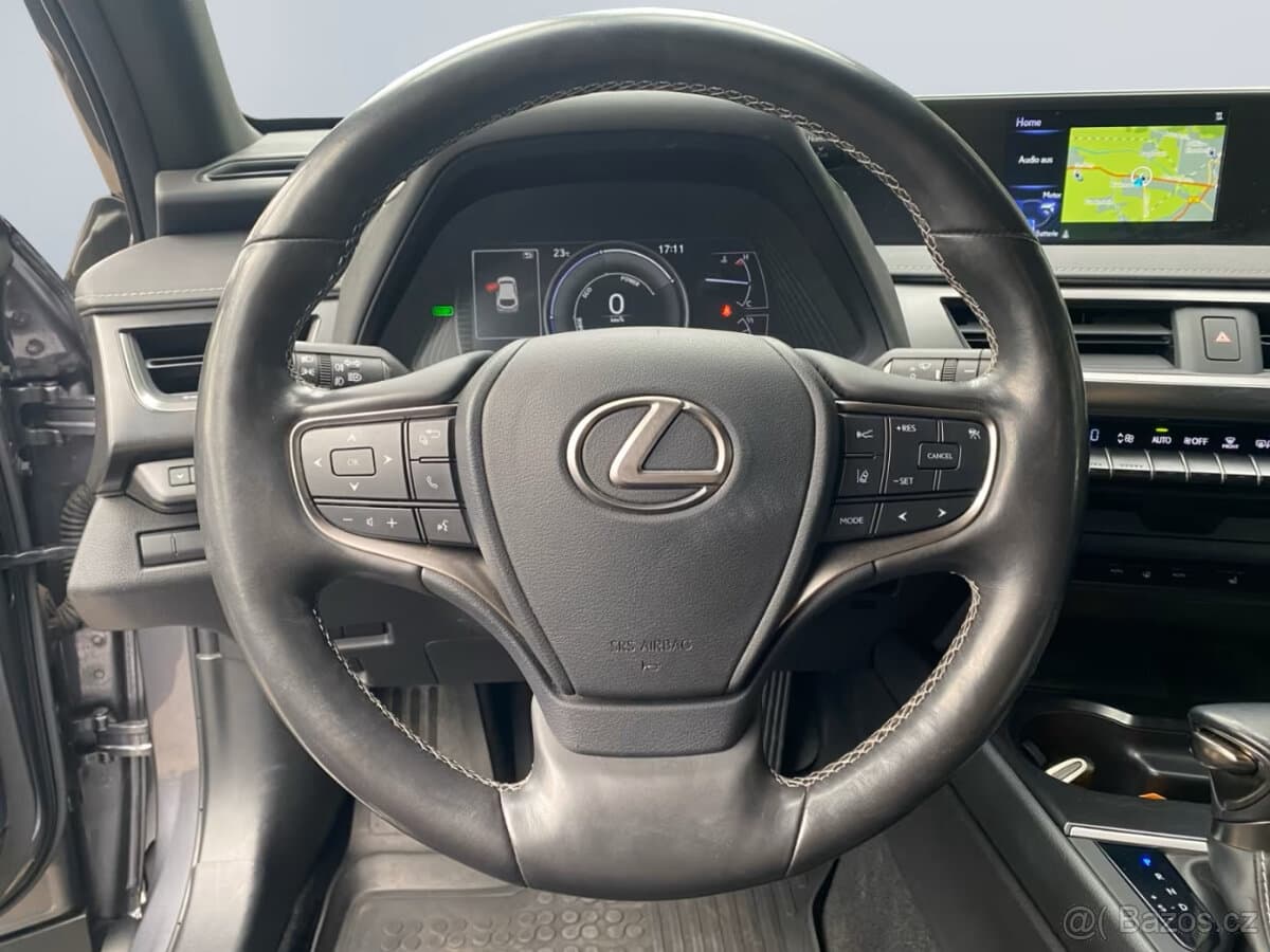 2019 Lexus UX - 11